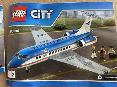 LEGO City: Airport Passenger Terminal (60104) Incomplete Set - Image 1 of 4