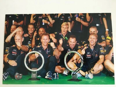 Sebastian Vettel signed Red Bull F1 A4 photo - Image 1 of 2