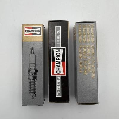 Champion 7440 RE14PLP5 Double Platinum Spark Plug Pack of 3 - Image 1 of 2