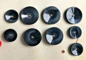 Bottoni vintage 9 pz rotondi blu scuro 2 misure Anni '70 - Foto 1 di 3