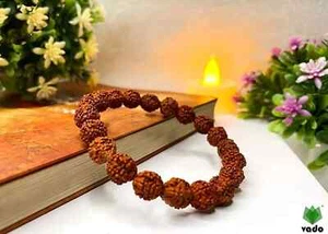 Bracciale Rudraksha Polso Energizzato Elasticizzato, 5 Mukhi Rudraksh Naturale, 10 mm - Foto 1 di 2