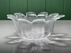 VINTAGE DARTINGTON FRANK THROWER DAISY DESIGN CLEAR CRYSTAL ART GLASS DISH - Picture 1 of 8