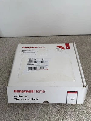 Honeywell Evohome ATP921R3100 Wi-Fi Connected Thermostat Pack - Image 1 of 2