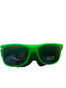 SUNGLASSES ADULT UNISEX NEON GREEN RETRO WAYFARER LOOK GREAT FOR PARTY FAVORS - Picture 1 of 2