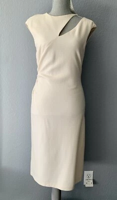 Emilio Pucci Elegant Classic dress Ivory Color Wool/Silk Made In Italy Size40(S) - Image 1 of 4