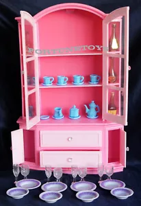 NEW GLORIA DOLL HOUSE FURNITURE BUFFET HUTCH PLAYSET W/Liquor Bottles (9511) - Picture 1 of 4