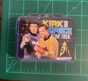 2016 Kirk & Spock Star Trek Tiny Tins Lunch Box by Nerd Block New / Sealed 50 - Picture 1 of 2