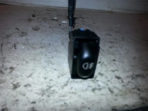 1998 INTRIGUE FOG LIGHT DRIVING CONTROL SWITCH - Y-SHELF 143291 - Picture 1 of 2