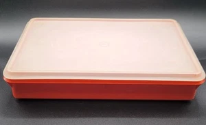Tupperware vintage Paprika 13,5" x 9,5" x 2,75" contenitore con coperchio - Foto 1 di 10