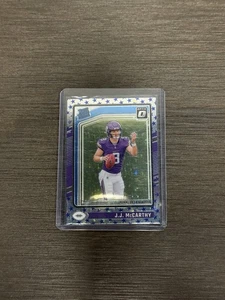 2024 Panini Donruss Optic #235 JJ McCarthy Rated Rookie Stars Emoji SP RC Viking - Bild 1 von 2