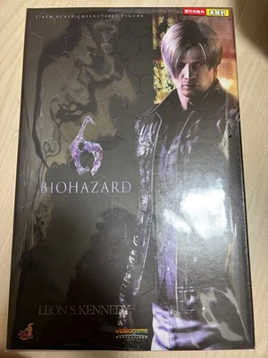 NEW Hot Toys Biohazard Resident Evil 6 Leon S. Kennedy 1/6 Scale Figure VGM22 FS - Image 1 of 2