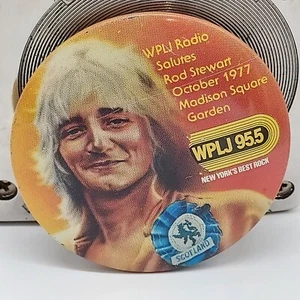 Vintage Rod Stewart WPLJ 95.5 PIN BACK BUTTON MADISON SQ GARDEN CONCERT 1977 - Picture 1 of 8