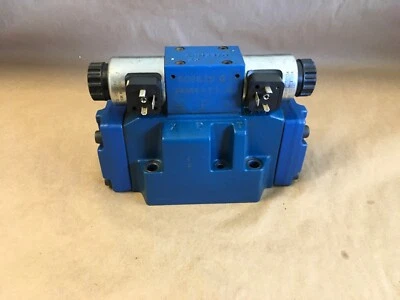 VÁLVULA DIRECCIONAL REXROTH 808825 A-18875-C (KB) Foto 1 de 4