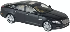CARRO JAGUAR XJ - AMATISTA NEGRA - IXO escala 1:43 - SOPORTE DE EXHIBICIÓN INC COMO NUEVO Y EN CAJA - Imagen 1 de 5