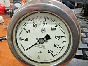 NEW McDANIELS PANEL MOUNTED OIL FILLED GAUGE 0-160 PSI 4" FACE STAINLESS 1/2" - Picture 1 of 4