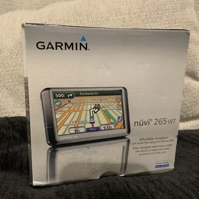 GARMIN Nuvi 265WT GPS Navigating System Global Positioning System w/ Accessories - Image 1 of 4