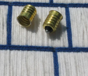 BOX of 12 EUROPEAN e14 to US e12 Candelabra light BULB ADAPTER SOCKET reducer - Picture 1 of 2