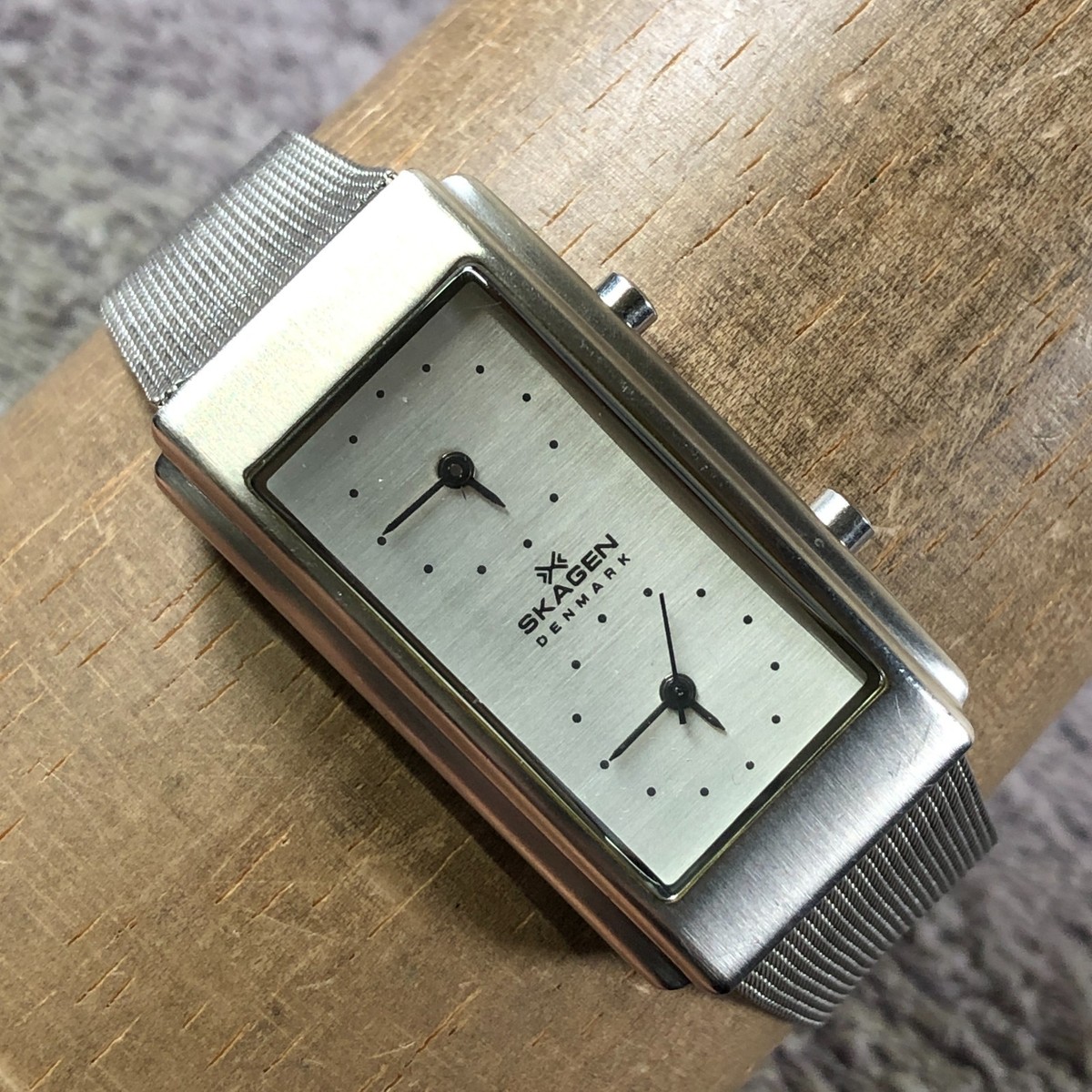 ★国内宅配便・関税込★SKAGEN Ancher Ladies Watch Skagen 355SSGS Ancher Mother of Pearl Dial Two Tone