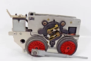 VTG / O SCALE /  LIONEL / LOCOMOTIVE #8601 / MOTOR / CHASSIS / WHEELS / PARTS - Picture 1 of 7