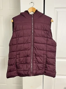 Damen XL gefütterte Weste weinrot New York & Company EUC Herbst Winter Kapuze - Bild 1 von 10