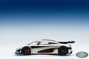 1/18 Autoart Koenigsegg One:1 gray With Orange Accent 🤝ALSO OPEN FOR TRADE🤝 - Picture 1 of 5