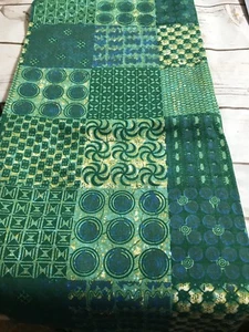 Fabric Cotton Quilt Green Patterned 42” By 2.3 Yards - Picture 1 of 2