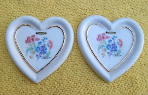 Vtg Pair Of Joyce Heart Shaped Floral Ceramic Wall Hangings, Gold Trim - Picture 1 of 8