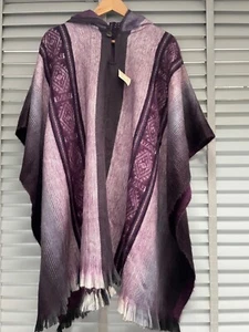 Alpaca Purple Hooded Poncho Pullover Hand Made GALERIAS EL TUCAN One Size Unisex - Picture 1 of 13