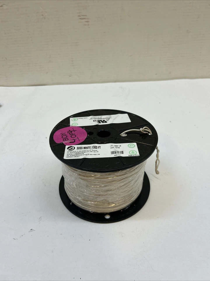 Alpha Wire 3055 Est. 1000 FT 18 AWG Strand 300v Red Wirer