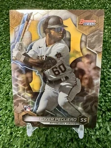Bowman's Best Liover Peguero #49 Rookie RC Pittsburgh Pirates 2023 - Imagen 1 de 2