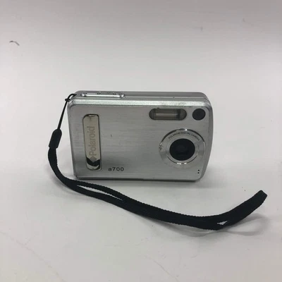 Polaroid A700-3529 7.0MP Compact Digital Camera - Image 1 of 4
