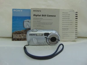Sony 3x Cyber-shot 4.1MP Digital Camera DSC-P73 with SD Card & Instructions - Picture 1 of 18