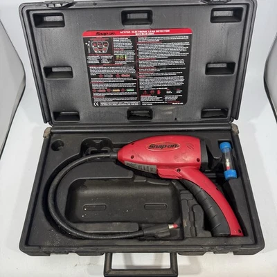 Snap-On Electronic Leak Detector ACT755 with Case Tested & Working  - Image 1 of 4