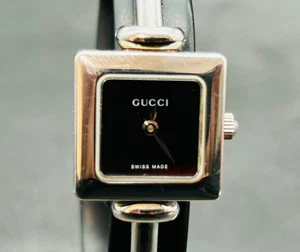 Orologio donna GUCCI 1500L acciaio inox argento nero funzionante spedizione 1... - Foto 1 di 14