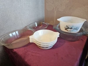 Paquete de 7 cazuelas Pyrex surtidas para hornear - la mayoría sin tapas - Imagen 1 de 5
