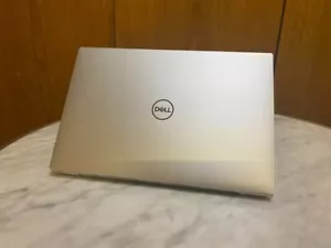 11th gen i7 Dell XPS 13 (9310) 4K Touch Screen Laptop with 32 GB 1 TB SSD - Picture 1 of 9