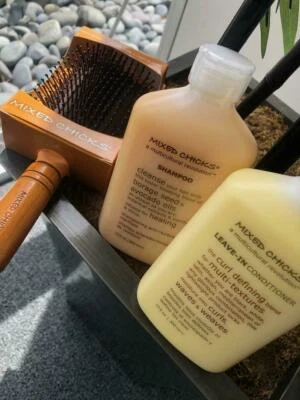 Mixed Chicks Shampoo, Leave-in and Free Paddle Brush combo - Image 1 of 4