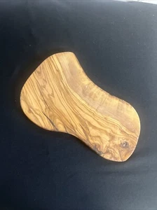 Live Edge Wood Cutting Board 12" x 7" - Picture 1 of 6