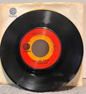 B48 Grand Funk Railroad: Aimless Lady/ Closer To Home, 1970 Capitol 2877 - Rock - Imagen 1 de 2