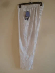 Ladies White Pants Size 14 Ave NEW - Picture 1 of 1