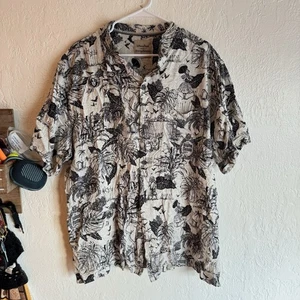 Camisa Tommy Bahama Parques Disney Mansión Embrujada Campamento XXL - Imagen 1 de 5