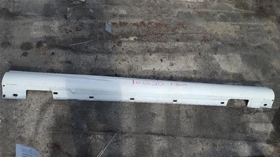 Rocker Panel Molding Passenger Right Side 2012 13 14 15 Mercedes-Benz C250 Foto 1 de 4