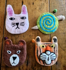 100% Wool Felted Purses Nepal Tiger Bear Pink Bunny Rabbit Blue Green Snail Cute - Picture 1 of 17