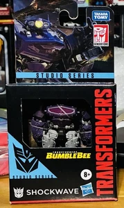 Transformers Studio Series Shockwave Core Class - Transformers Bumblebee 2022 - Picture 1 of 2
