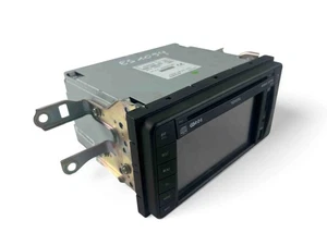 TOYOTA AVENSIS Estate T27 Musik-Player mit GPS 86113-60V860 2011 29750683 - Bild 1 von 9