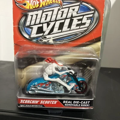 2012 HOT WHEELS MOTOR CYCLES  SCORCHIN’ SCOOTER WITH REMOVABLE SKELETON RIDER - Image 1 of 4