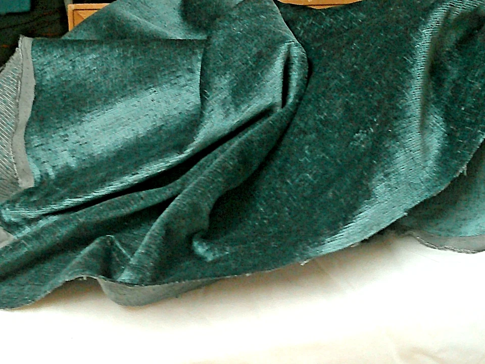 Teal Green Textured/Cut Velvet Wonderful Sheen Plush Soft Hand 54 In. 4 Yards - Image 1 of 4