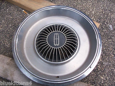 Grand Marquis 1981 1982 cubierta de rueda tapacubos OEM usado pieza original Mercury Foto 1 de 4