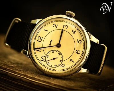 Molniya Regulator  Mechanical Wriswatches Vintage Mens Soviet watch USSR Zim - Image 1 of 4