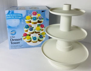 Wilton Torre Dessert 3 Livelli Supporti Plastica Altezza 12,5” Porta 24 Cupcakes Scatola Aperta - Foto 1 di 3